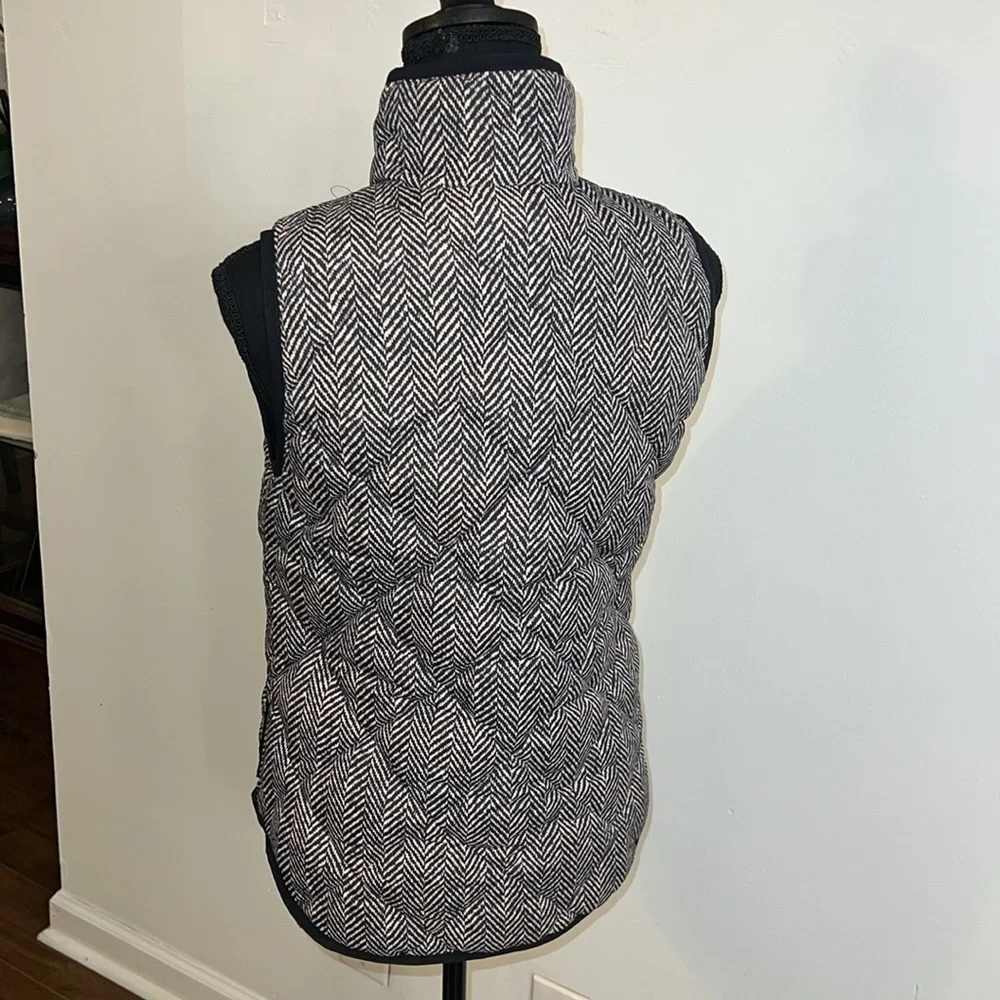 J. Crew Puffer Vest, Herringbone Print, sz XXS.